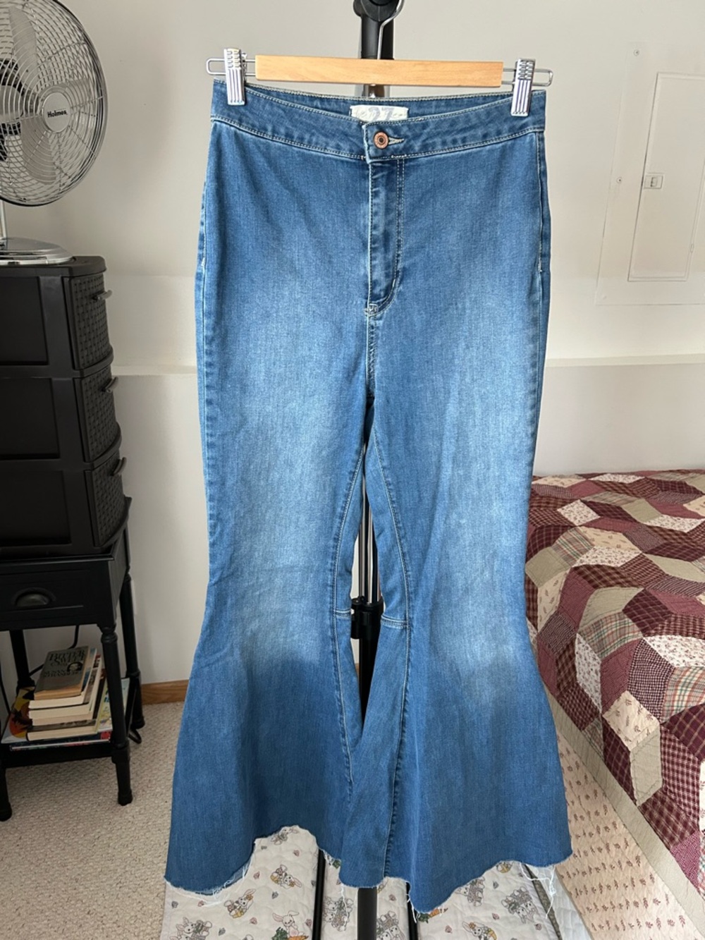 Free People Just Float On Bell Bottom Flare Jeans 27